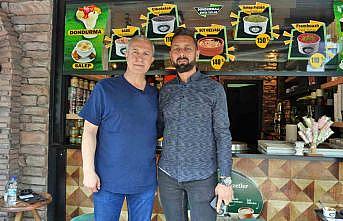 Başkan Özçelik: quot;Birlikte yönetiyor, birlikte güzelleştiriyoruzquot;