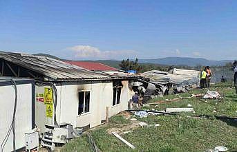 Bilecikte işçilerin kaldığı konteynerde yangın
