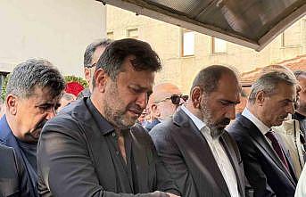 Bülent Uygunun kızı son yolculuğuna uğurlandı