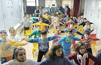 Bursalı minikler okul öncesi eğitimde sınırları aştı