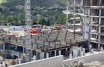 Çankırıda kule vinçten düşen işçi hayatını kaybetti