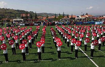 Demirciyi çocuk sesleri şenlendirdi