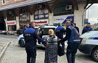 Edirnede zabıtadan dilencilere ve işgallere operasyon