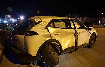 Elazığda tır ile otomobil çarpıştı: 4 yaralı