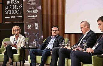 Geleceğin enerji stratejisi Uludağ Enerji Zirvesinde konuşuldu