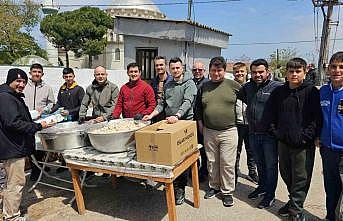 Geleneksel köy hayrında binlerce kişi buluştu