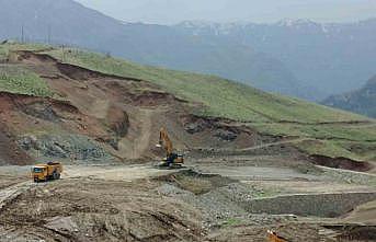 Hakkaride ikinci futbol stadı için çalışmalar başladı