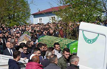 Heyelan faciasında ölen baba ile iki çocuğuna gözyaşı