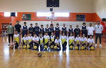 İmren Alaçatıspor, basketbol takımı kurdu