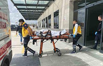 İnşaattan düşen kişi hastanelik oldu
