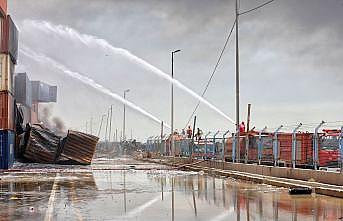 İranda limandaki patlamada can kaybı 65e yükseldi