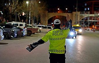 Ispartada asayiş ve trafik denetiminde 7 araç sürücüsüne ceza