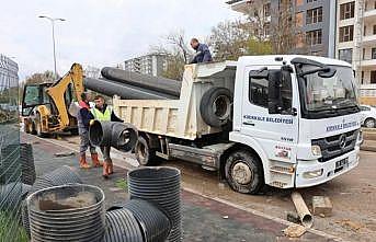 Kırıkkale Belediyesi su birikintilerin yaşandığı yollarda çalışma başlattı