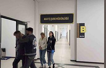 Kocaelide bir evden altın çalan 2 şüpheli yakalandı