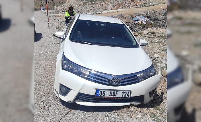 Kontrolden çıkan araç karşı şeride geçti: 1 yaralı