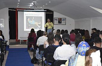 Köyceğizde quot;Fiziksel Aktivite ve Sağlıklı Yaşam semineri verildi