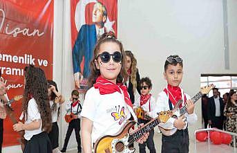 Kreşte eğitim gören çocuklar 23 Nisanı kutladı