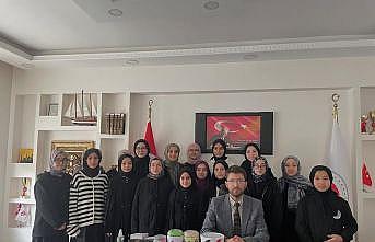 Kuran kursu öğrencilerinden anlamlı bağış