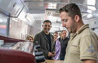 Kuşadalı gençler mobil barista otobüsüyle mesleki beceri kazandı