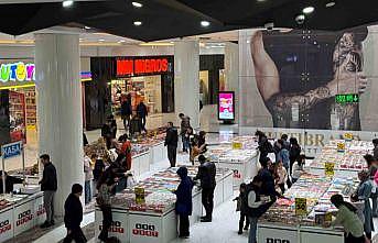 Mardian Mallda kitap fuarı ziyaretçilerini bekliyor