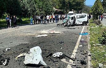 Marmariste karayolu savaş alanına döndü: 1 ölü, 4 yaralı