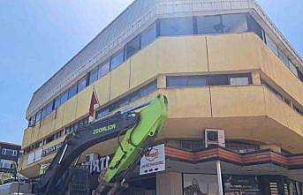 Muğlada işhanının yıkımı için geri sayım başladı