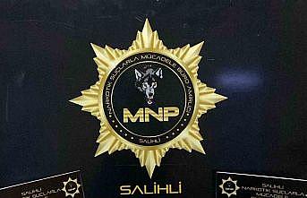 Salihlide 817 sentetik ecza hapı ele geçirildi