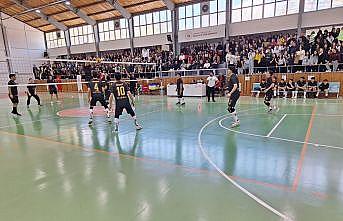 Sivrihisarda Liseler Arası Erkek Voleybol Şampiyonası tamamlandı