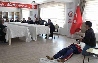 Tatvanda kadınlara quot;ilk yardımquot; eğitimi verildi