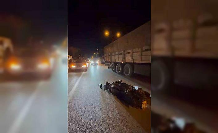 Vanda motosiklet ile otomobil çarpıştı: 1 yaralı