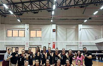 Vanın ev sahipliğinde genç voleybolcular parkeye çıkıyor