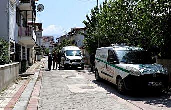 Yalnız yaşadığı evinde ölü bulundu