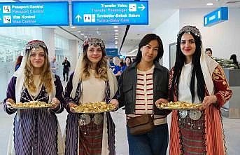 Yenilenen Antalya Havalimanı ilk yolcularını karşıladı