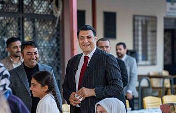 Yılmaz, Sarılar mahalle sakinleriyle bir araya geldi