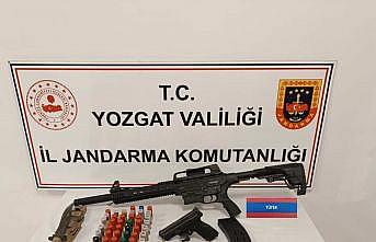 Yozgatta ruhsatsız tabanca ve av tüfeği ele geçirildi