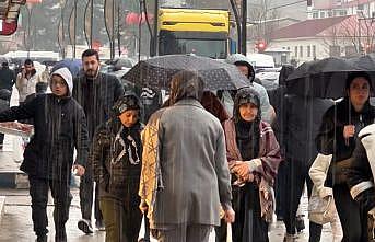 Yüksekovada sağanak yağış etkili oldu