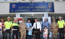 Başarılı öğrenciler ödüllendirildi
