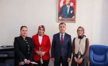 Vali Eldivan Kadınlar Gününü kutladı