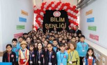 İlkokulda renkli bilim şenliği