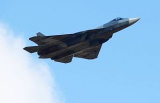 Batı medyasından yeni Rus Su-57 savaş uçağı...