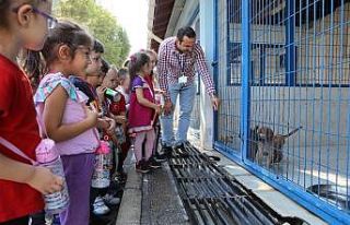 Çocuklardan anlamlı ziyaret