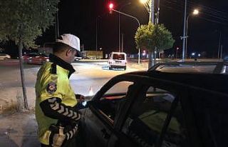 Trafik ekiplerinden şok uygulama