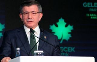 Ahmet Davutoğlu Gelecek Partisi’nin genel başkanı...