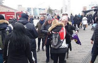 İstiklal Caddesi’nde insan seli