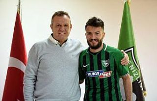 Özgür Çek Denizlispor’da