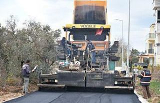 Umurbey’de beş sokağa asfalt