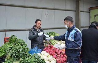 Halk pazarında sıkı denetim