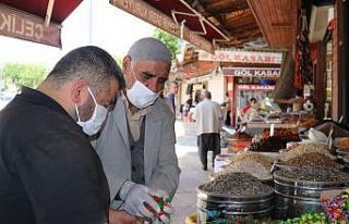 Yaşlıların kısıtlama arası telaşı