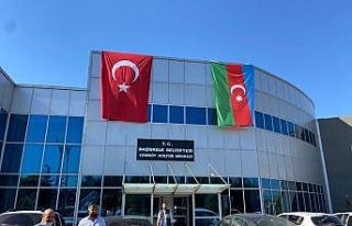 Başiskele’de Azerbaycan’a bayraklı destek