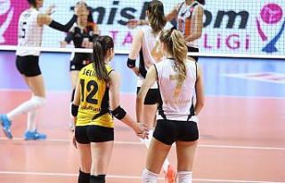 VakıfBank’tan ligde beşte beş